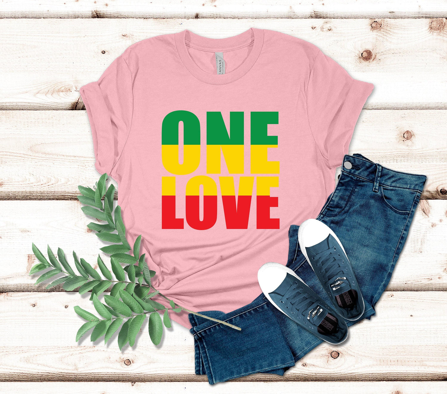 Bob Marley "One Love" T-Shirt: Vintage Reggae Music Tee
