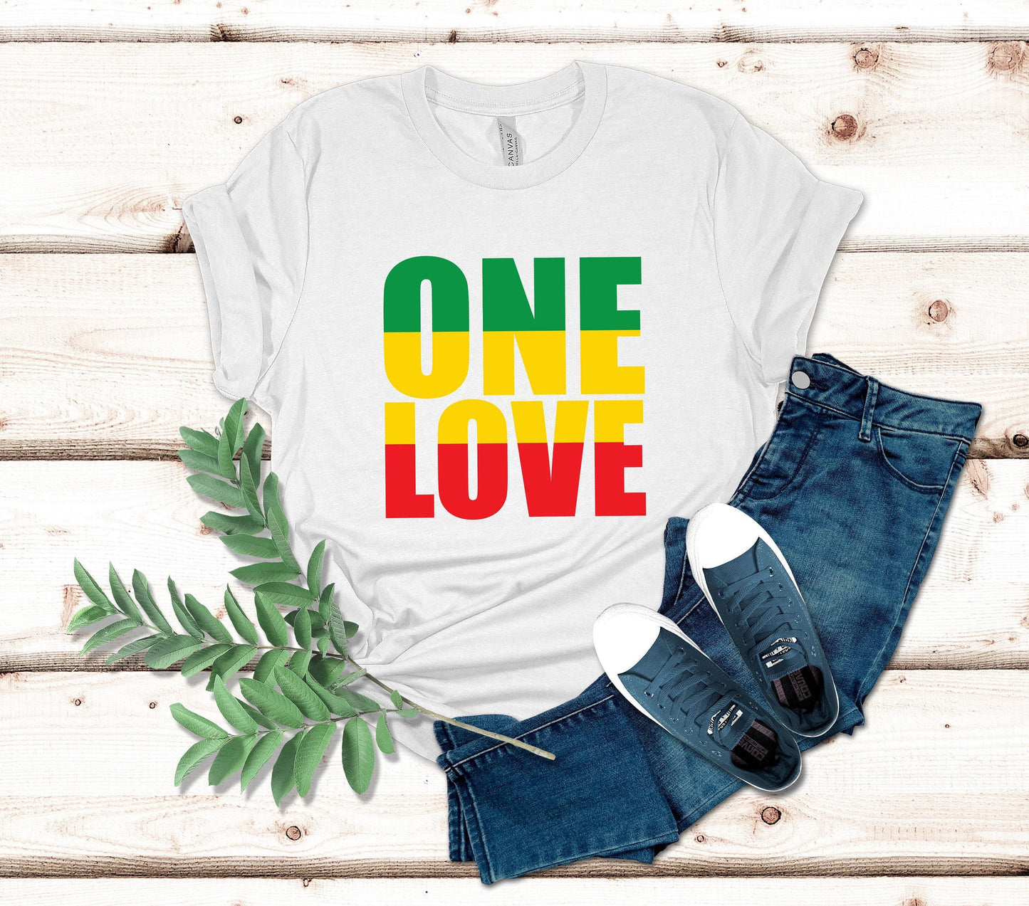 Bob Marley "One Love" T-Shirt: Vintage Reggae Music Tee